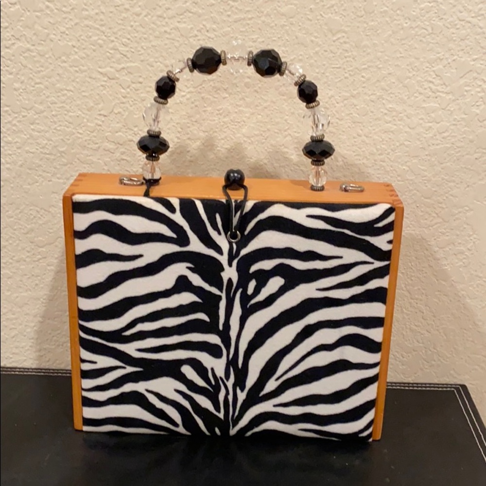 LaMontana Vintage Cuban Cigar Box conversion purse
